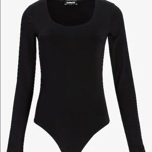 Express Bodysuit M